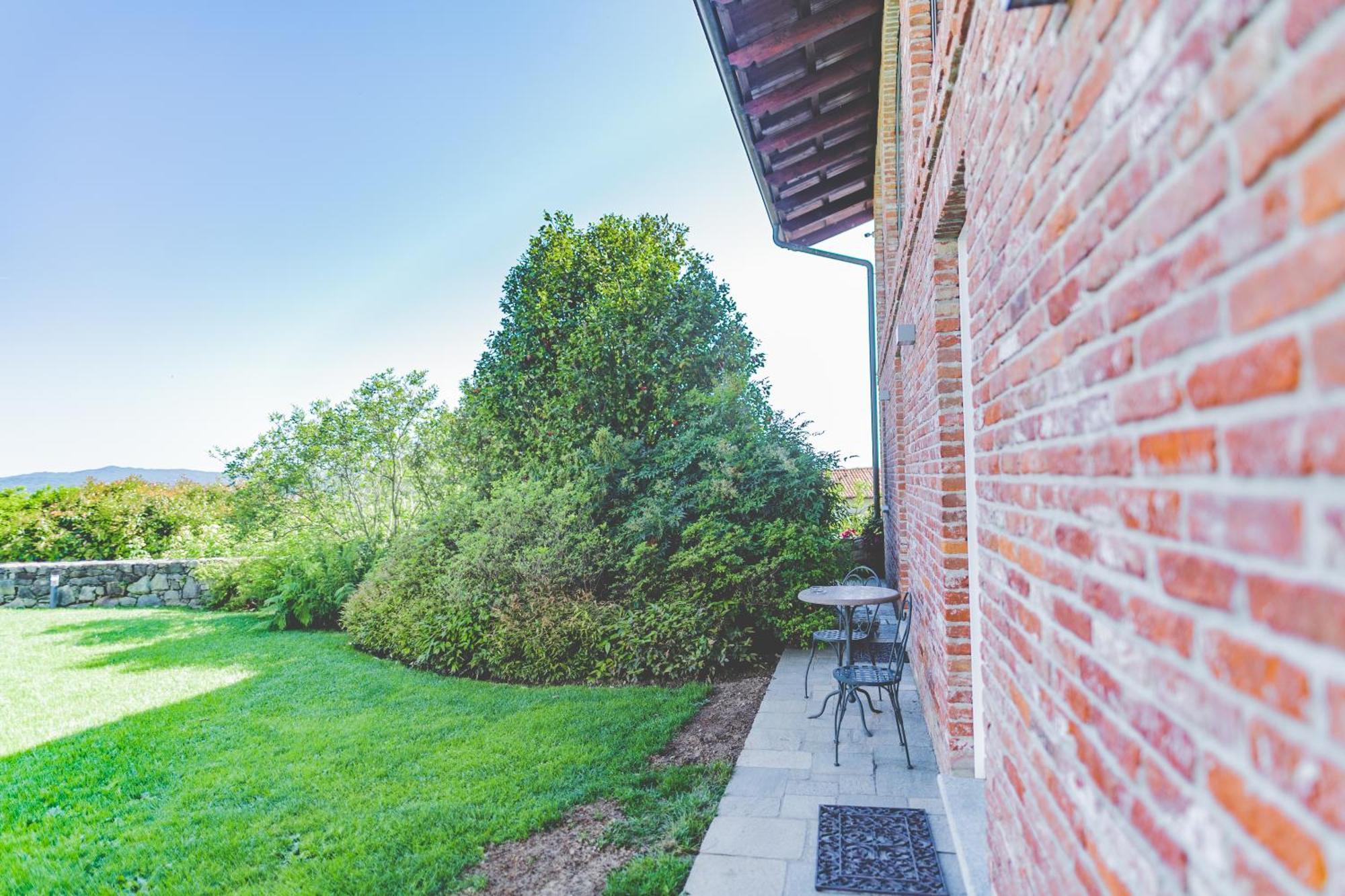 Myvilla Suites Palazzo Canavese Bagian luar foto